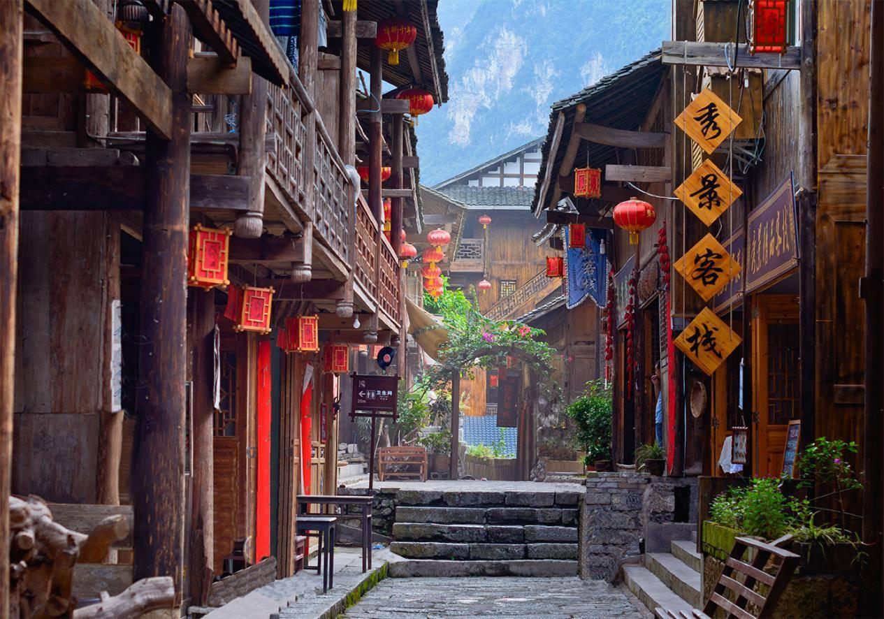 跌停！老牌鞋企哈森股份扯上“果链”收问询函，止步7连板